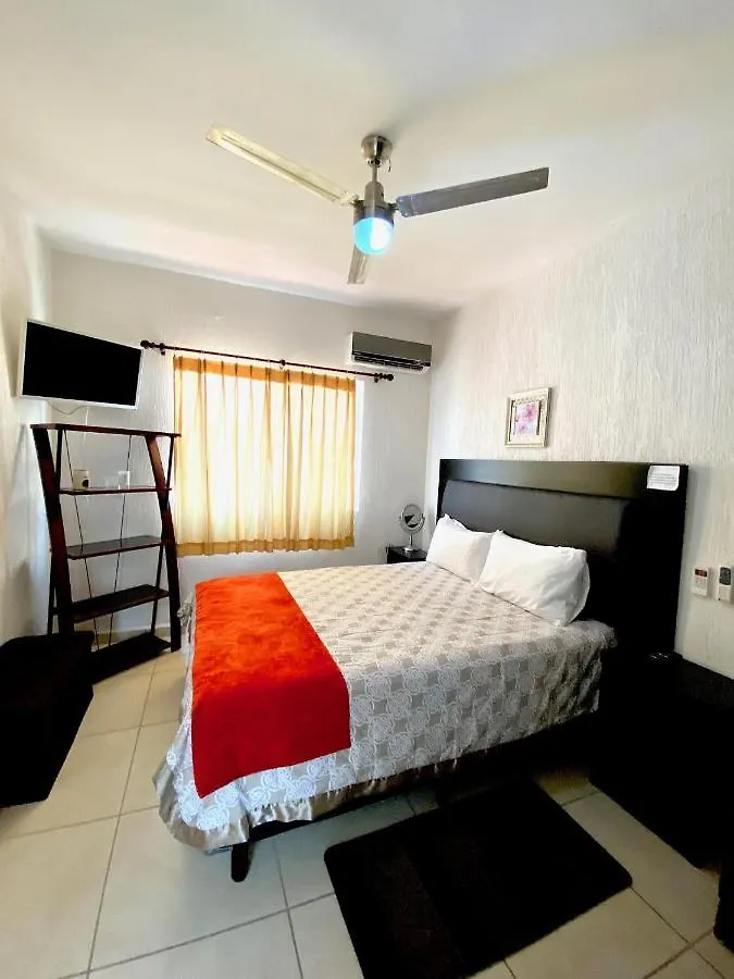 Holiday home Preciosa Casa Ideal Familias En Privada - Pool Playa del Carmen